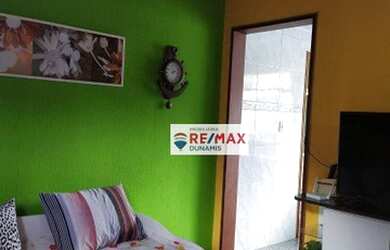 Imagem: A casa possui 3 Dormitórios, 3 Banheiros, 1 Vaga na garagem