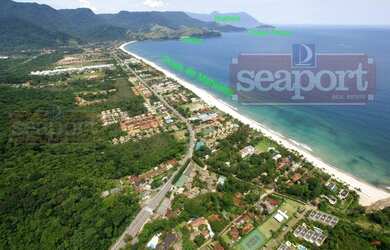 Imagem: A casa em condomínio possui 5 Dormitórios, 5 Banheiros, 4