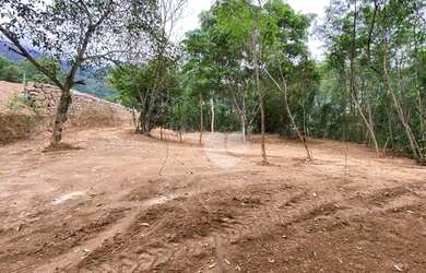 Imagem: O terreno possui 995m² de Área e está localizado em Itanhangá