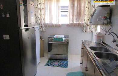 Imagem: A casa possui 2 Dormitórios, 1 Banheiro, 1 Vaga na garagem