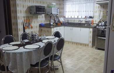 Imagem 3: aluga-se 2 quartos p / homens ao lado do shopping Jockey Plaza