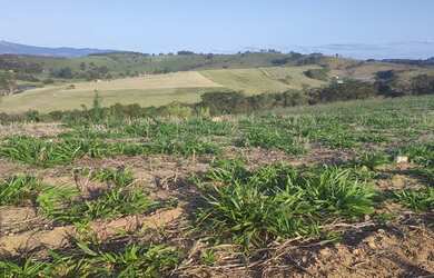Imagem: O terreno possui 500m² de Área e está localizado em Jardim