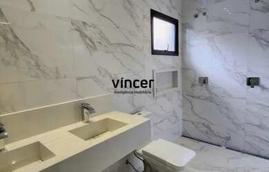 Imagem 6: Casa no Jardins Porto. Piscina, Churrasqueira, Ar-condicionadoeGuarda...