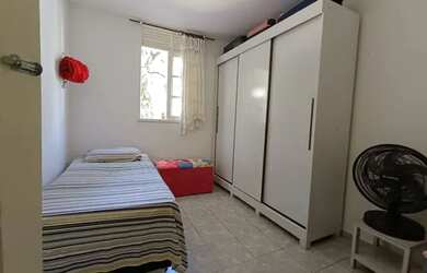 Imagem: O apartamento possui 3 Dormitórios, 2 Banheiros, 1 Vaga na