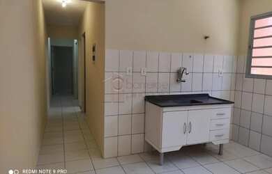 Imagem 3: Casa Padrão em Jundiaí. Varanda, 58m² de Área, 2 Vagas na garageme3...