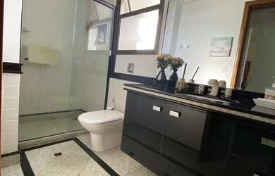 Imagem 3: Imóvel para venda com 245 metros quadrados com 4 quartos em Praia da...