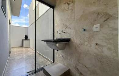 Imagem 13: Casa Residência em Jaú. Piscina, Churrasqueira, 12m² de Áreae2 Vagas...