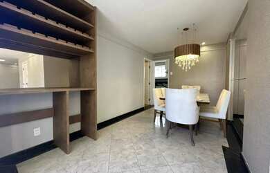 Imagem: O apartamento possui 3 Dormitórios, 3 Banheiros, 2 Vagas na