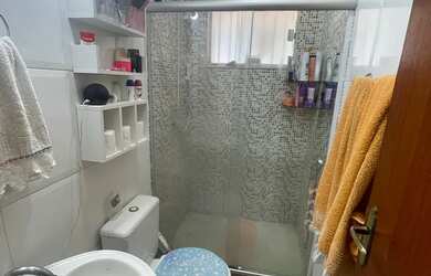 Imagem 14: Vendo casa. Piscina, Churrasqueira, Varandae75m² de Área