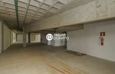 Imagem 5: Vila da Serra - Loja para aluguel na Anuar Donato