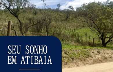 Imagem: O terreno possui 600m² de Área e está localizado em Centro