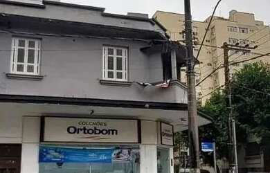 Imagem 5: Casa para Locação em Santos, Gonzaga, 4 dormitórios, 3 banheiros