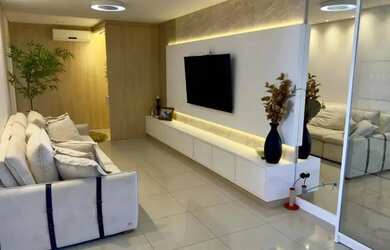 Imagem: O apartamento possui 3 Dormitórios, 2 Banheiros, 2 Vagas na