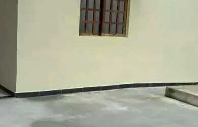 Imagem: A casa possui 2 Dormitórios, 2 Banheiros, 90m² de Área e