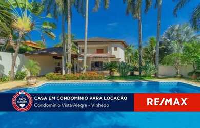 Imagem: A casa em condomínio possui 5 Dormitórios, 5 Banheiros, 507m²