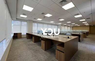 Imagem: O depósito possui 5 Vagas na garagem, 208m² de Área e Imóvel