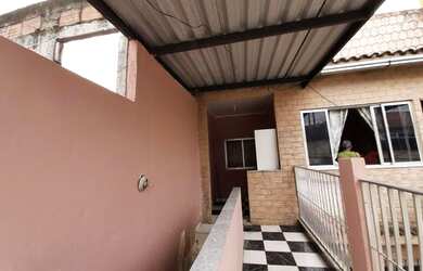 Imagem: A casa possui 2 Dormitórios, 2 Banheiros, 55m² de Área e