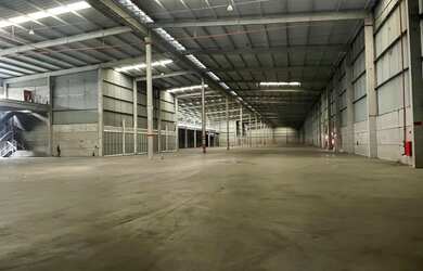 Imagem: O depósito possui 15870m² de Área e está localizado em Machados