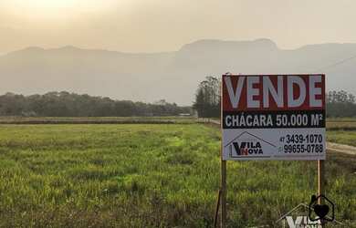 Imagem: A chácara possui 50.000m² de Área e está localizado em