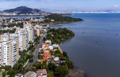 Imagem: O apartamento na cobertura possui 4 Dormitórios, 4 Banheiros