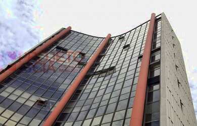 Imagem: O depósito possui 2 Vagas na garagem, 90m² de Área e está