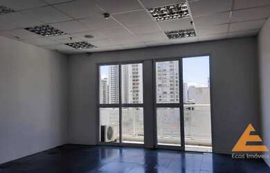 Imagem: O depósito possui 1 Vaga na garagem, 40m² de Área e está