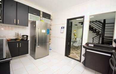 Imagem 8: Casa Jardim Textil Linda. 240m² de Área, 4 Vagas na garageme3 Dormitórios