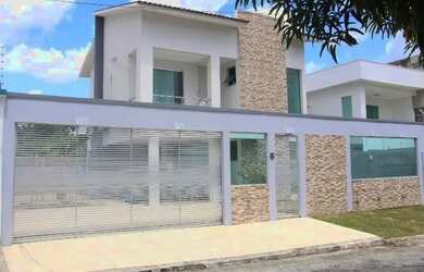 Imagem: A casa em condomínio possui 3 Dormitórios, 3 Banheiros, 4