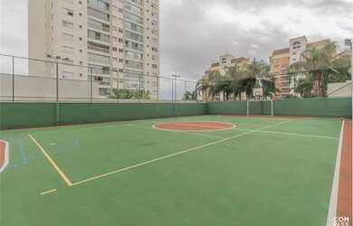 Imagem 5: Uffizi Gallerie. Piscina, Churrasqueira, Imóvel mobiliadoeAr-condicionado