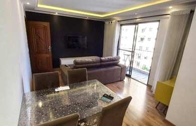 Imagem: O apartamento possui 2 Dormitórios, 1 Banheiro, 1 Vaga na garagem