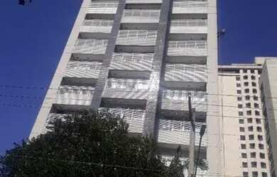 Imagem: O depósito possui 1 Vaga na garagem, 42m² de Área e está