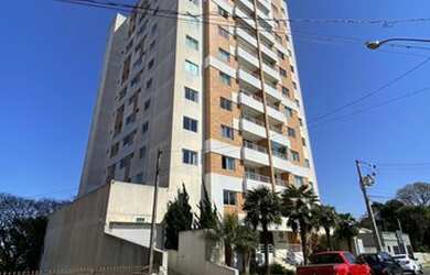 Imagem: O apartamento possui 1 Dormitório, 1 Banheiro, 1 Vaga na garagem