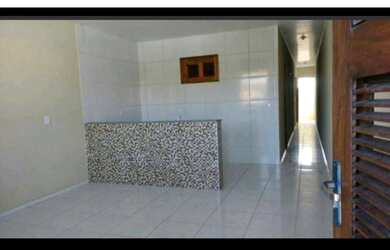 Imagem: A casa possui 2 Dormitórios, 2 Banheiros e está localizado