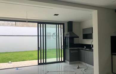 Imagem 7: Casa Valinhos. Piscina, Churrasqueira, Ar-condicionadoe160m² de Área