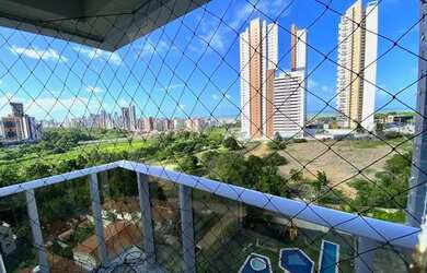 Imagem: O apartamento possui 3 Dormitórios, 3 Banheiros, 2 Vagas na