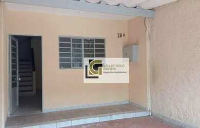 Imagem: A casa possui 2 Dormitórios, 2 Banheiros, 1 Vaga na garagem