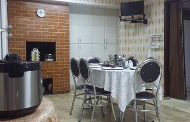 Imagem 2: aluga-se 2 quartos p / homens ao lado do shopping Jockey Plaza