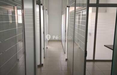 Imagem: O depósito possui 260m² de Área e está localizado em Vila