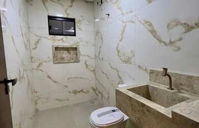 Imagem 15: Sobrado com 4 suites 3 plenas e 1 master com closet e banheira