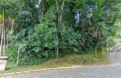 Imagem: O terreno possui 1.000m² de Área e está localizado em Carlos