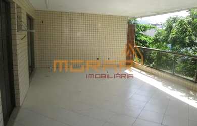 Imagem: O apartamento possui 3 Dormitórios, 3 Banheiros, 2 Vagas na