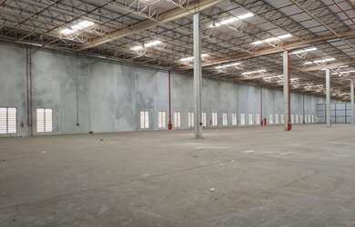 Imagem 3: Galpão/Depósito/Armazém locação com 18000 metros quadrados em Campo Grande - Rio de Janeir