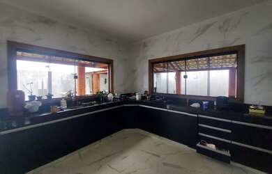 Imagem 4: Casa em Diamantina. Piscina, 297m² de Área, 3 Vagas na garageme3 Dormitórios