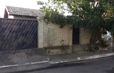 Imagem: A casa em condomínio possui 2 Dormitórios, 1 Banheiro, Imóvel