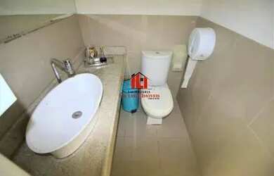 Imagem 4: Casa Comercial na praça do Carangueijo no Eldorado