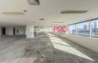 Imagem: O depósito possui 385m² de Área e está localizado em Vila