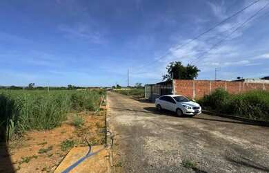 Imagem: O terreno possui 300m² de Área e está localizado em Ceilândia