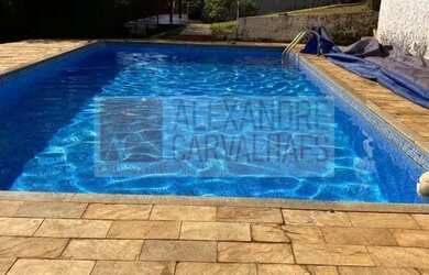 Imagem: A casa em condomínio possui 3 Dormitórios, 2 Banheiros, 5