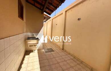 Imagem 7: Casa para aluguel tem 234 m² com 04 quartos no Bairro Custódio Pereira em Uberlândia - MG