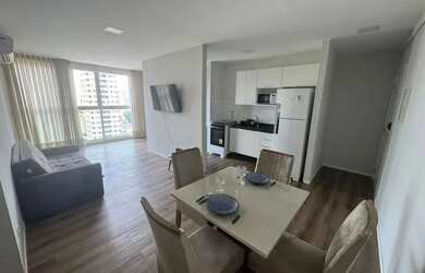 Imagem: O apartamento possui 2 Dormitórios, 2 Banheiros, 2 Vagas na